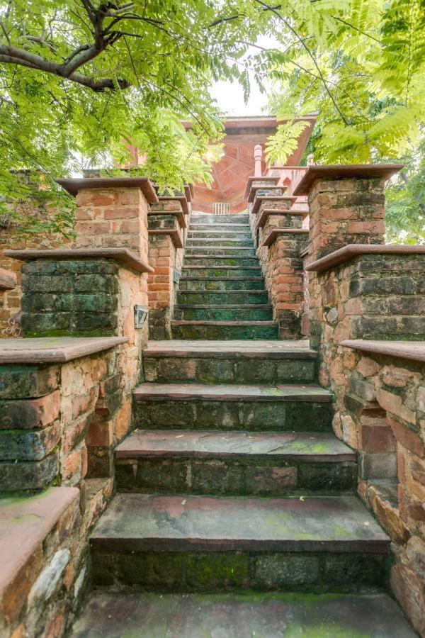 Hostie Chinar Haveli - Heritage With Pool, Villa Gurgaon