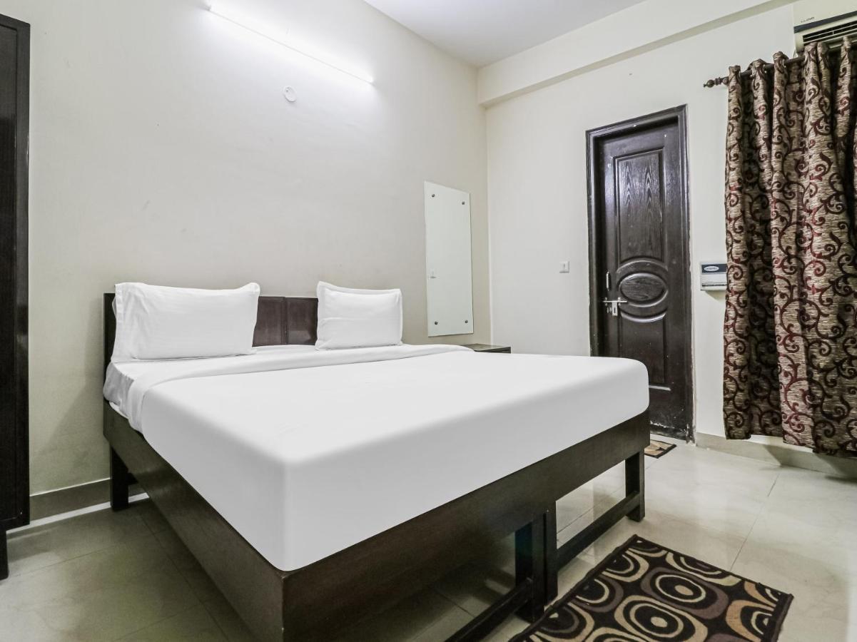 Capital O 9423 Devine 3* Gurgaon