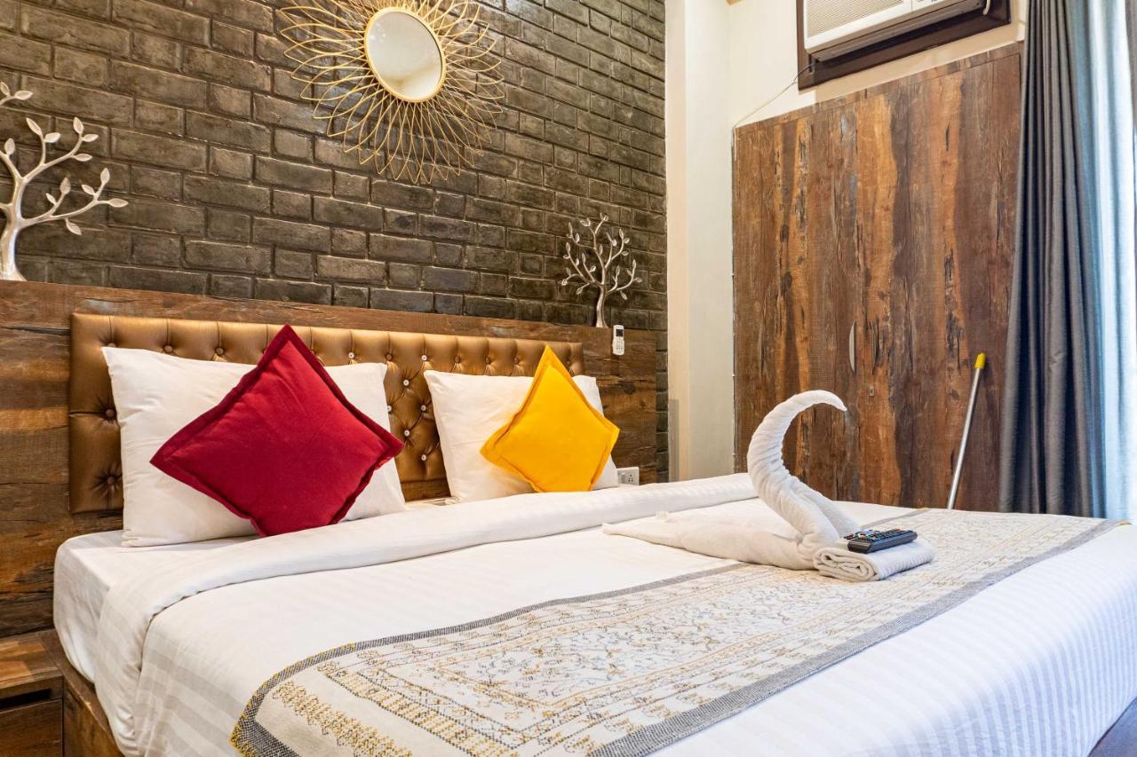 Tipsy Euphoria Villa *