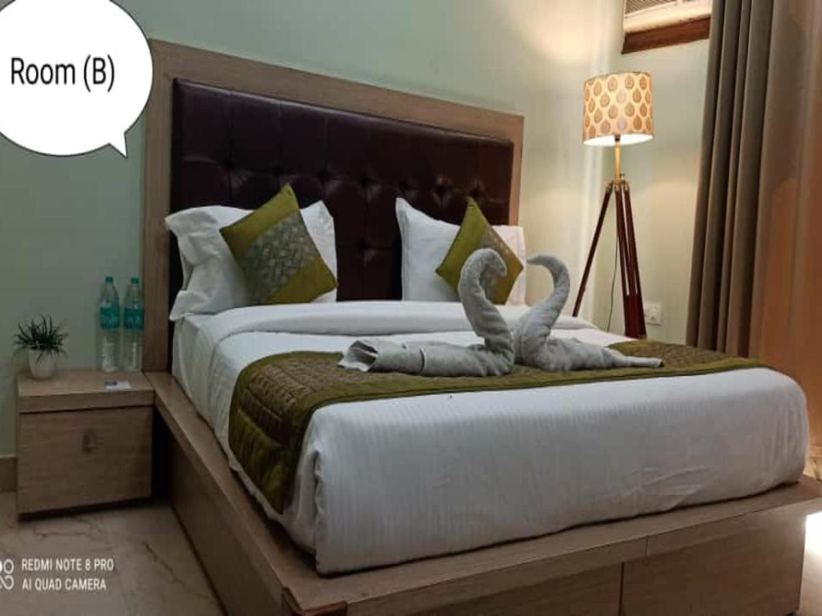Hotel Oyo 74401 Aster Garden Suites 3*