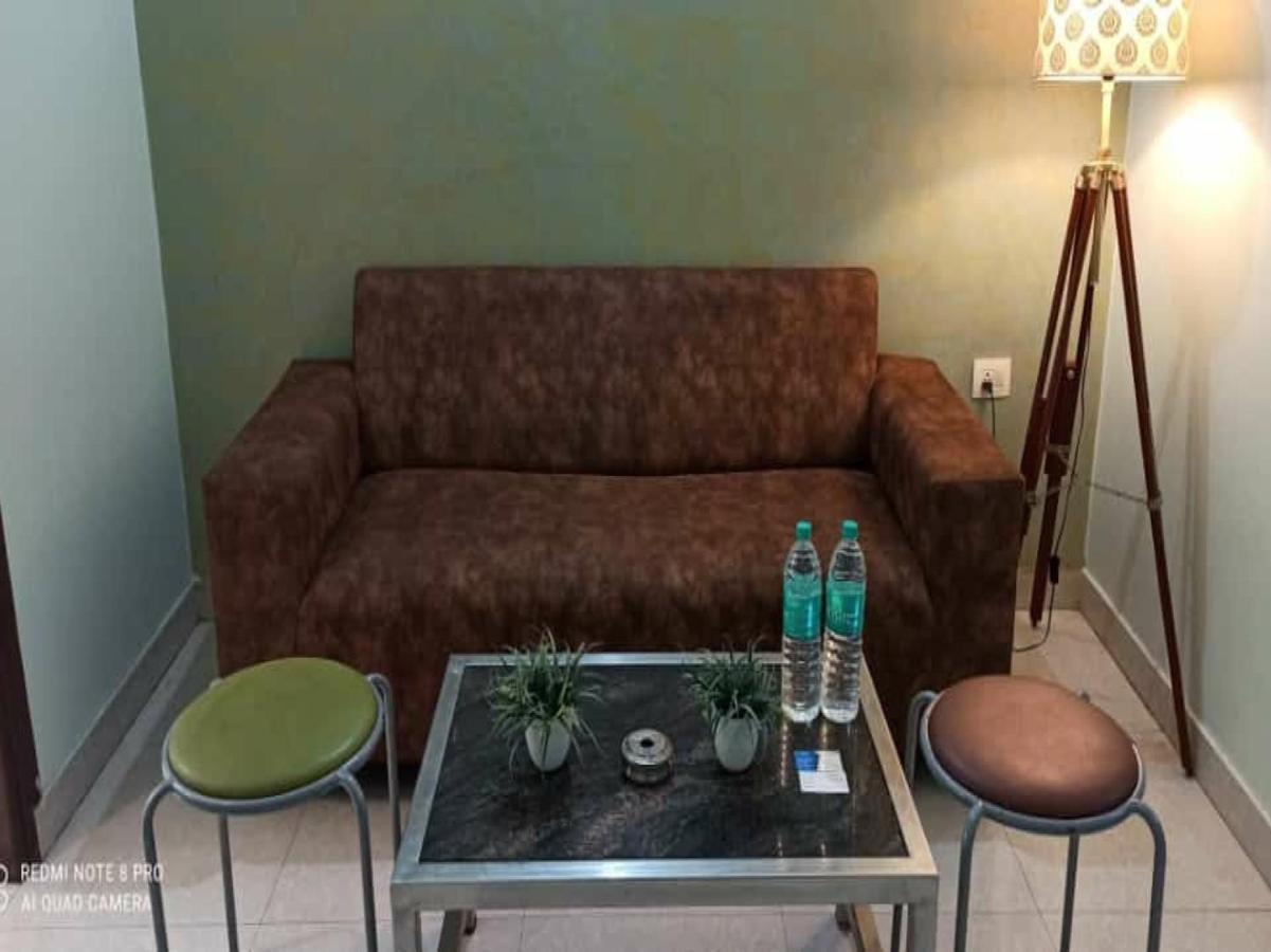 Oyo 74401 Aster Garden Suites 3* Gurgaon