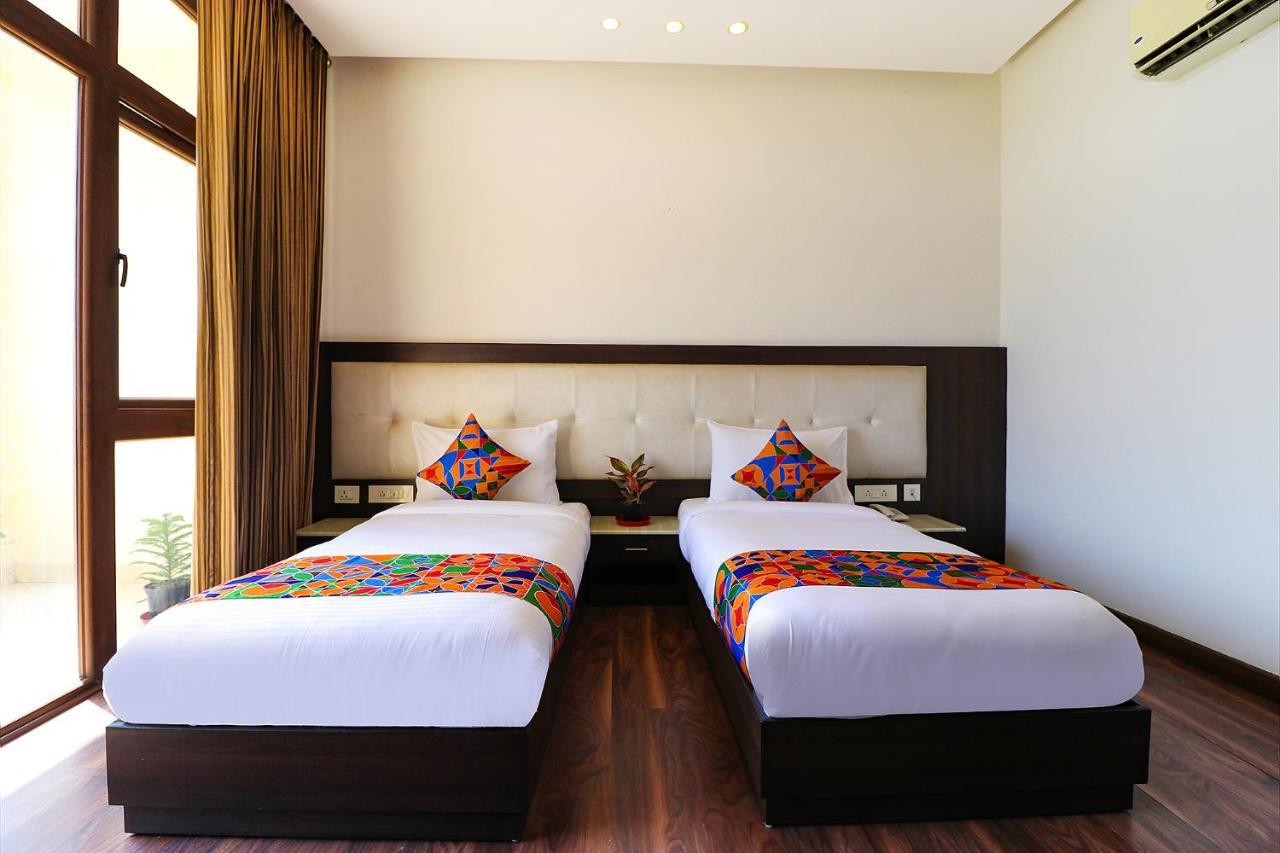 Fabhotel Oyster Gurgaon