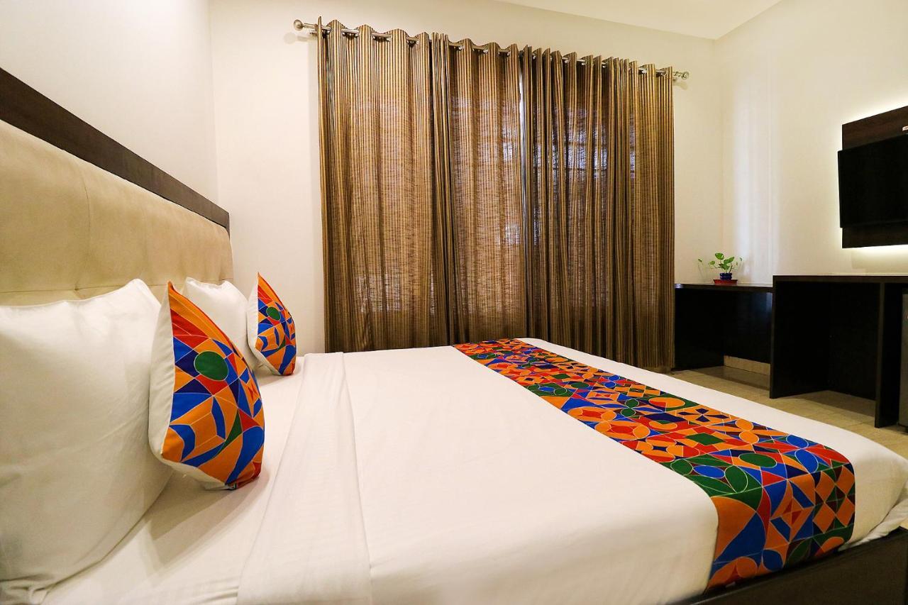 Fabhotel Oyster Gurgaon