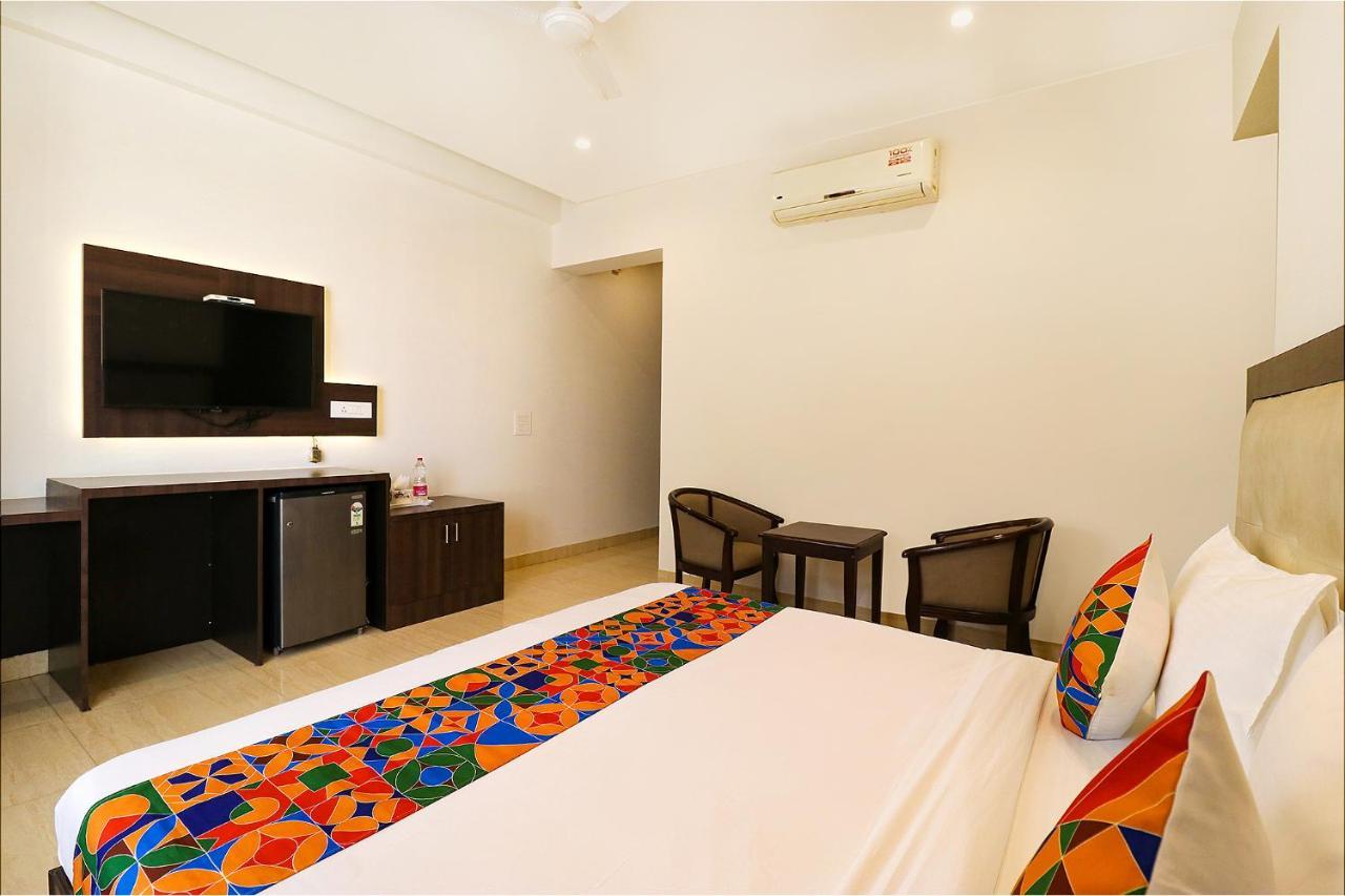 Fabhotel Oyster Hotel 3*