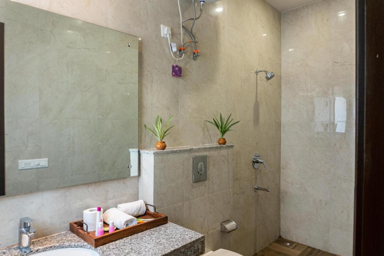 Tipsy Euphoria Villa *