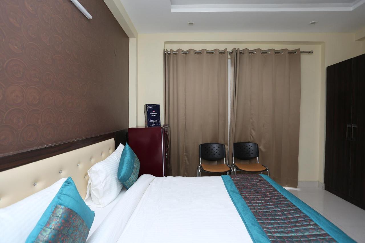 Oyo Flagship 12081 Palm Garden Hotel 3*