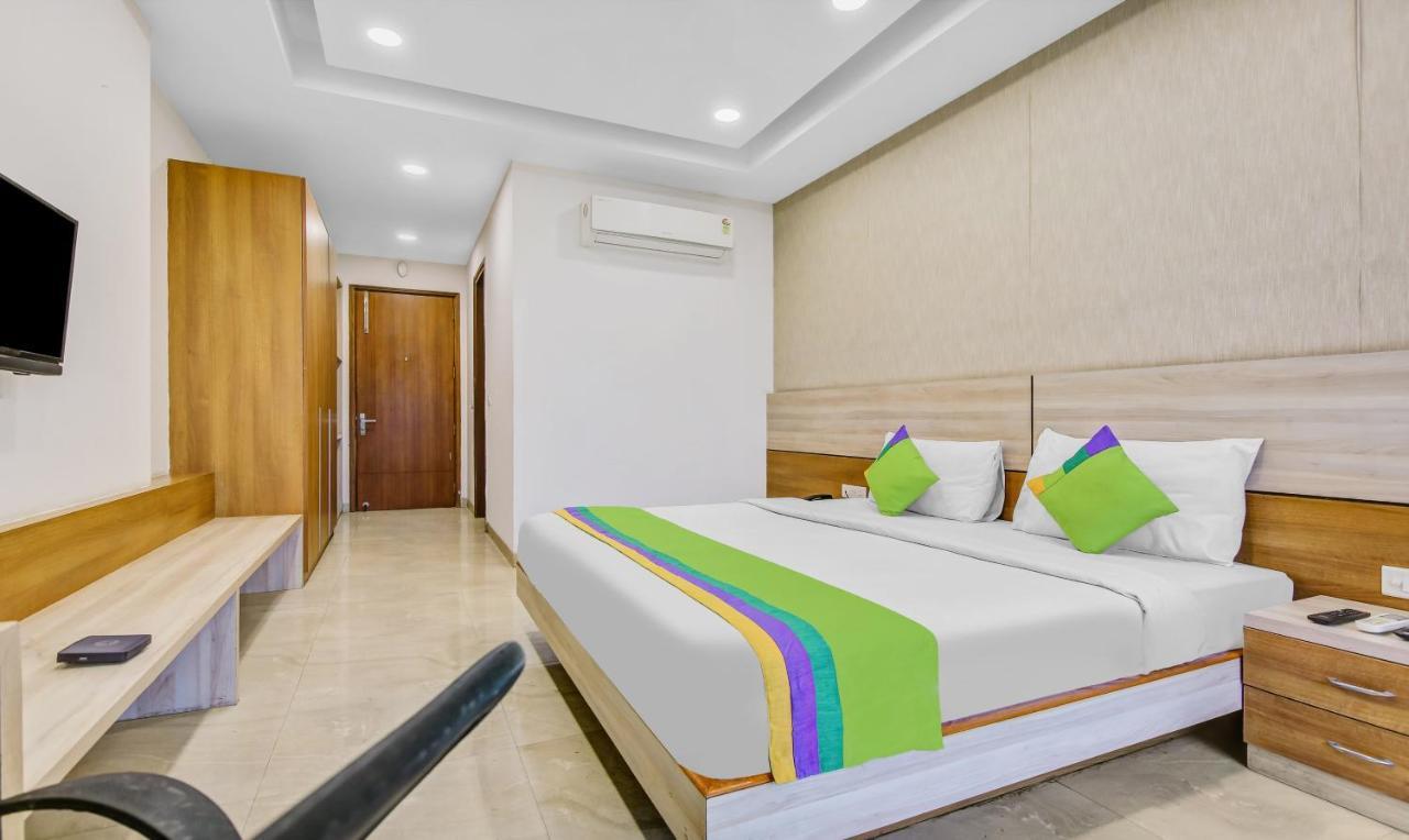 Treebo Trend Pantao Stays Hotel 3*