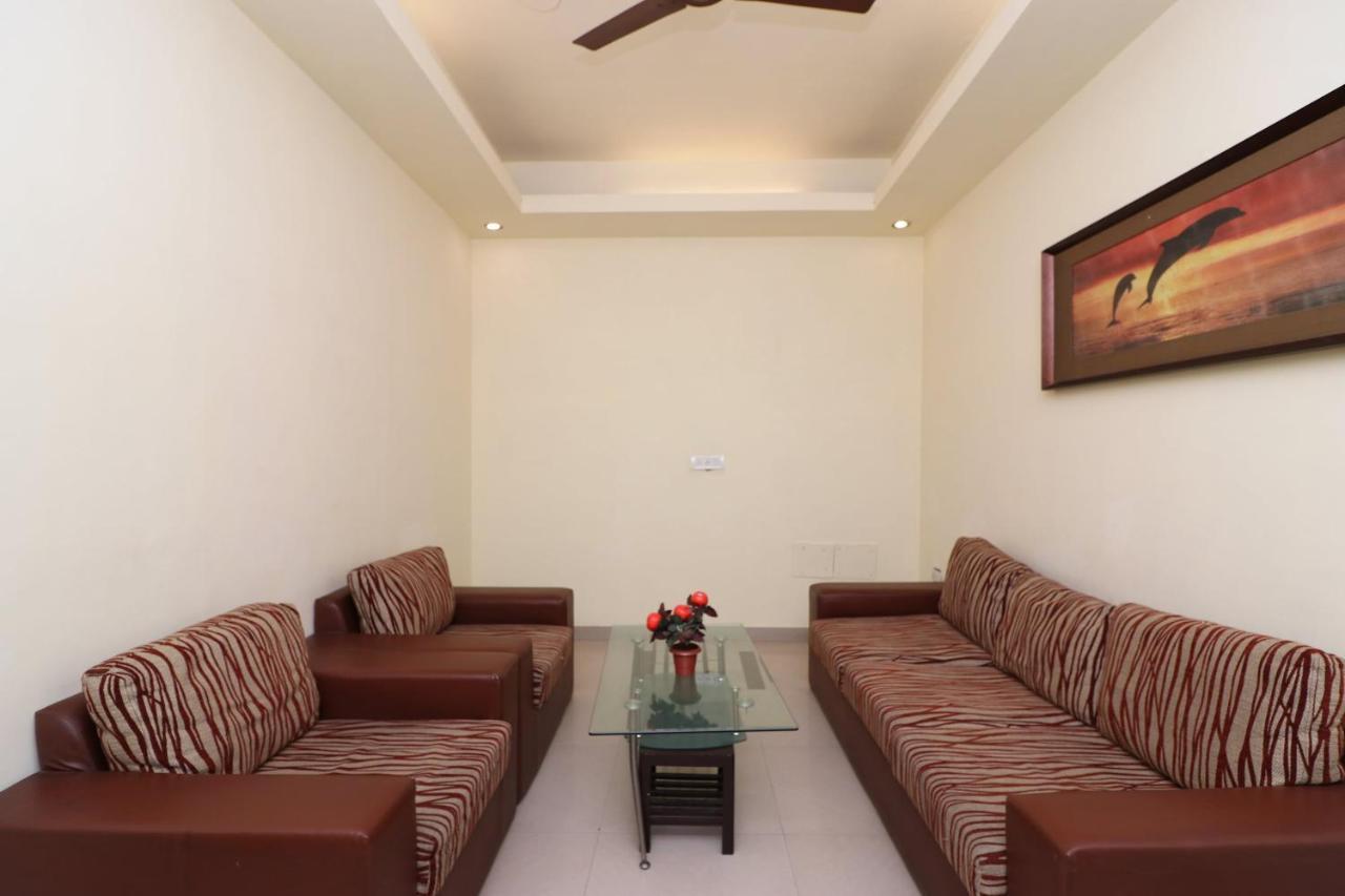 Hotel Oyo 389 Applee Gurgaon