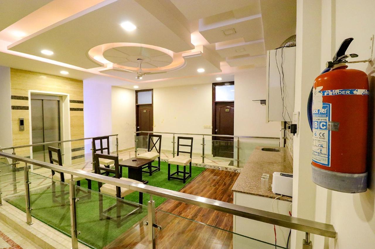 Fabhotel Palm Court Hotel 3*