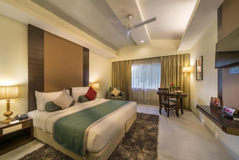 Western Country Club Resort Gurgaon