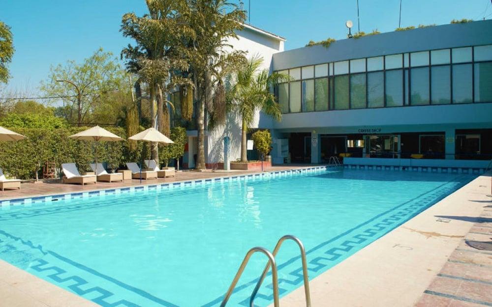 Western Country Club Resort Gurgaon