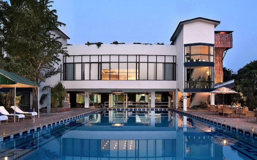 Resort Western Country Club 4*