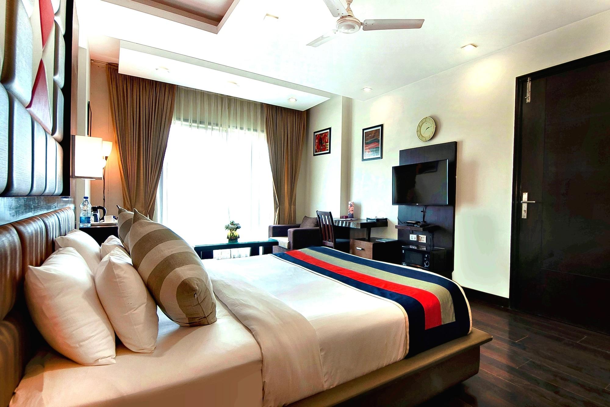 Hotel Golf View Suites-golf Course Road 3*