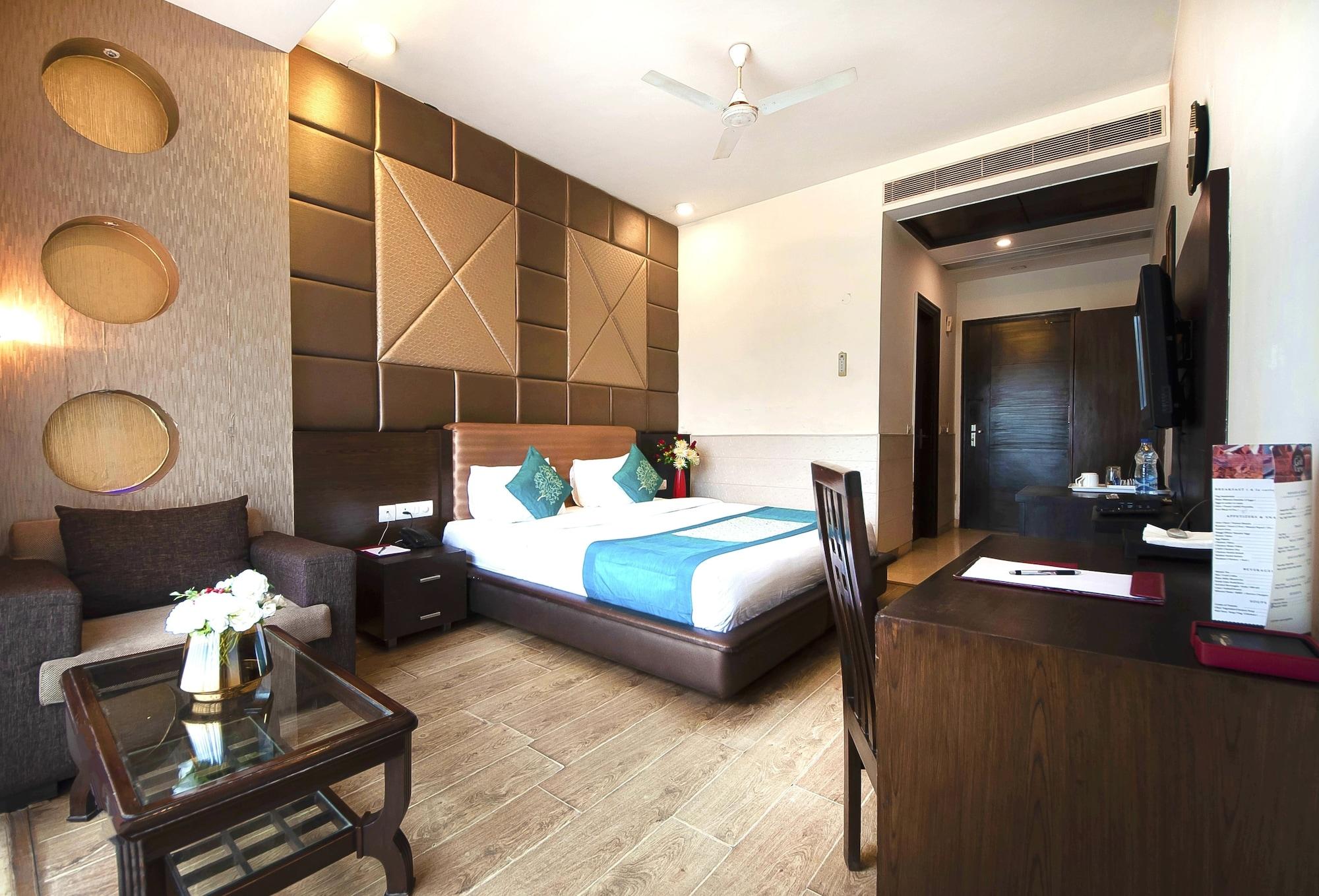 Hotel Golf View Suites-golf Course Road 3*