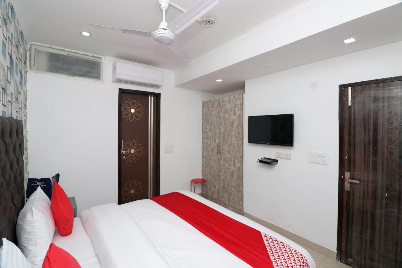 Oyo 26119 Star 3* Gurgaon