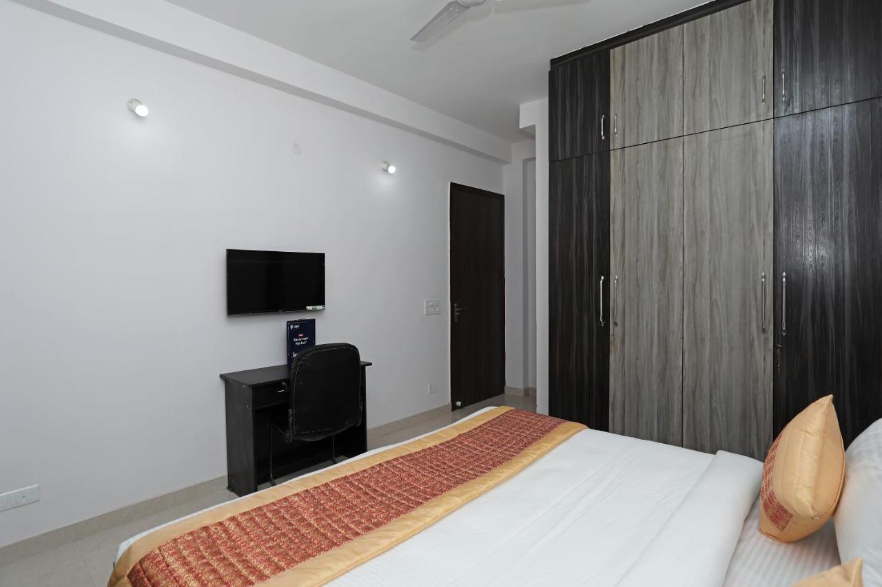 Oyo 11383 Go Gurgaon