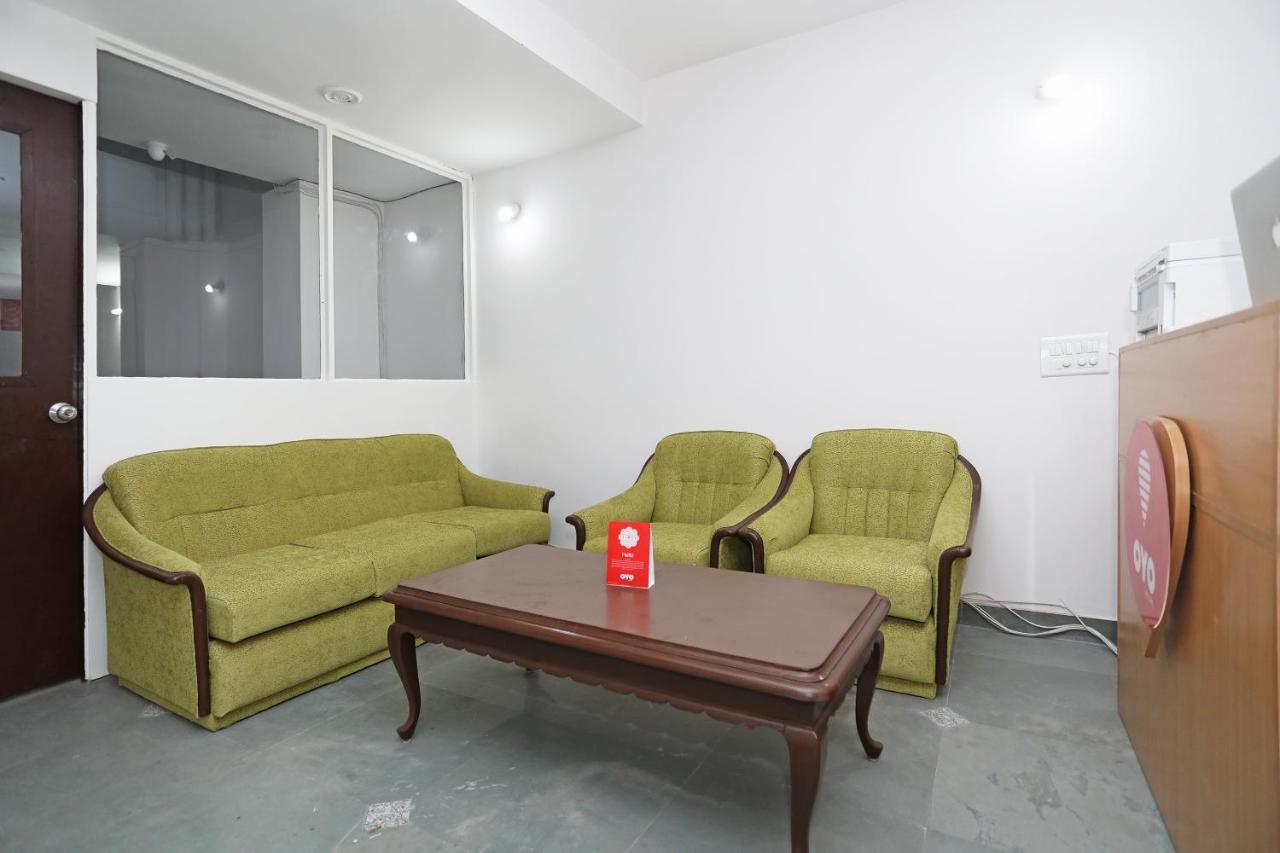 Oyo 11383 Go Hotel Gurgaon