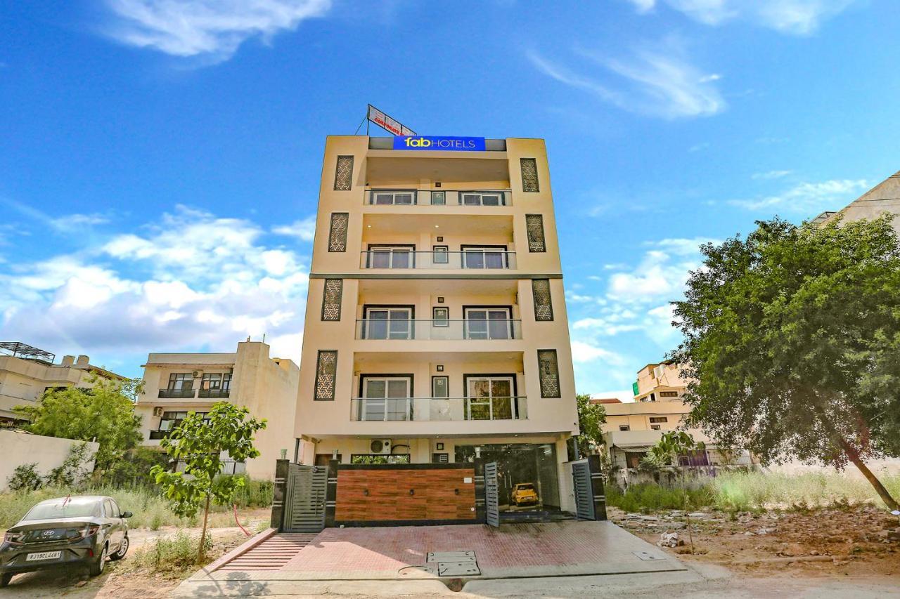 Fabhotel Star Corporate Suite Hotel