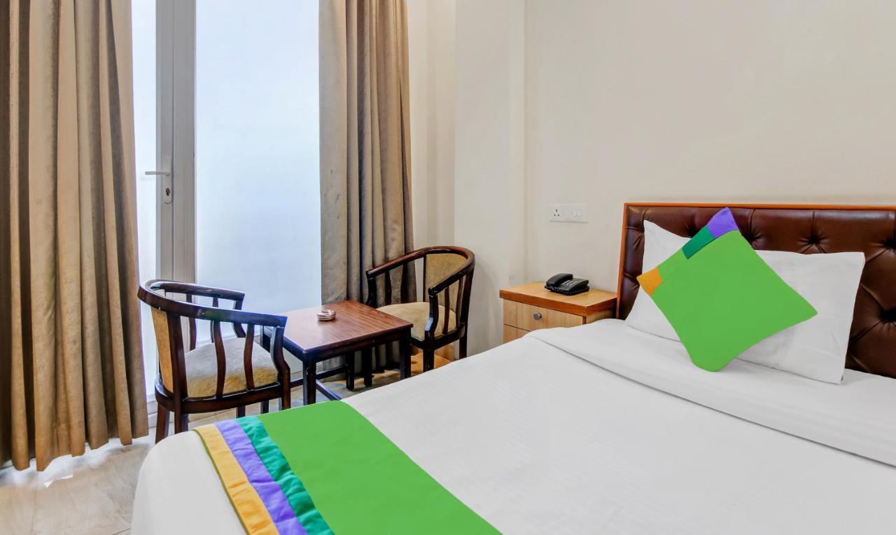 Treebo Sai Village Gold Souk - Sec 43 Hotel Gurgaon