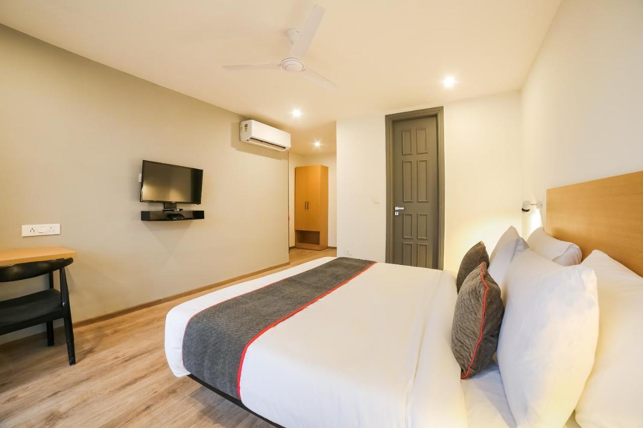 Hotel Super Townhouse Near Appu Ghar 4*