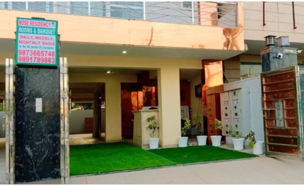 Guest house Rose Residency International, Artemis Hospital Road, Gurgaon