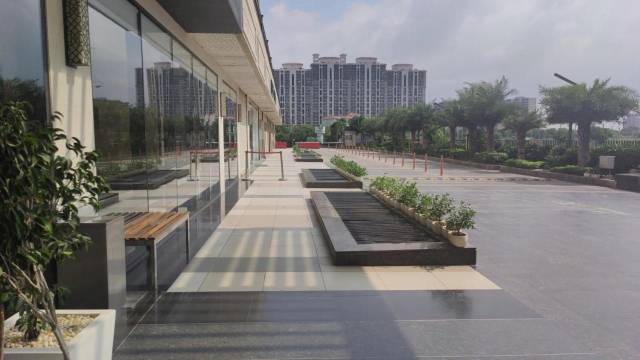 Gurugram Sector 90 By Ihg 5*