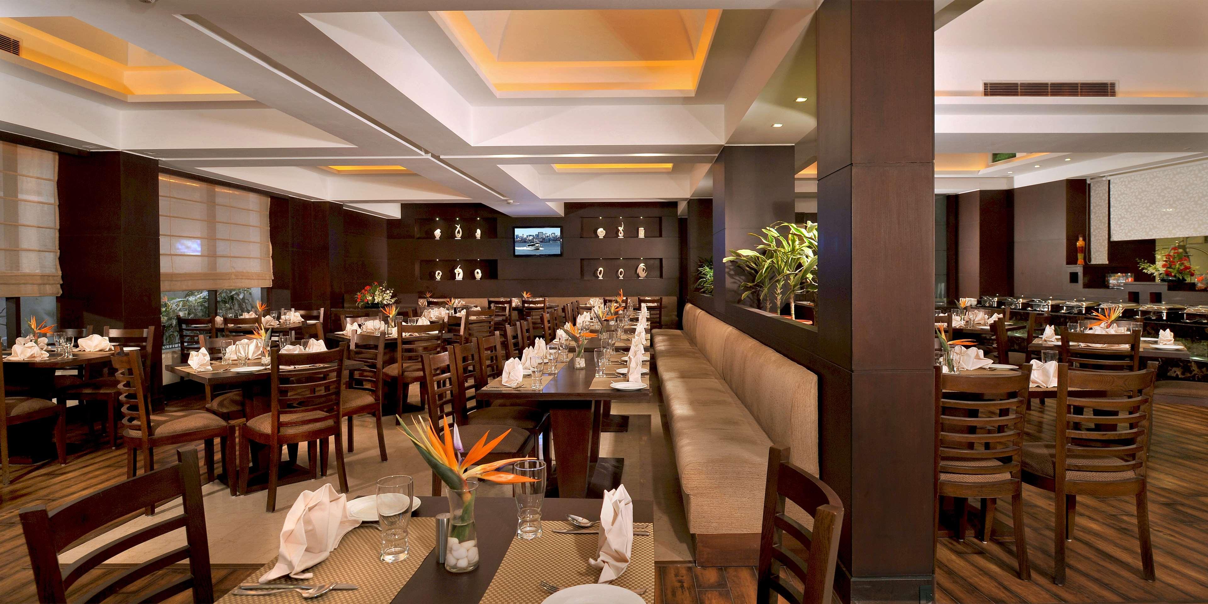 Country & By Radisson, Gurugram Sector 12 Hotel Gurgaon