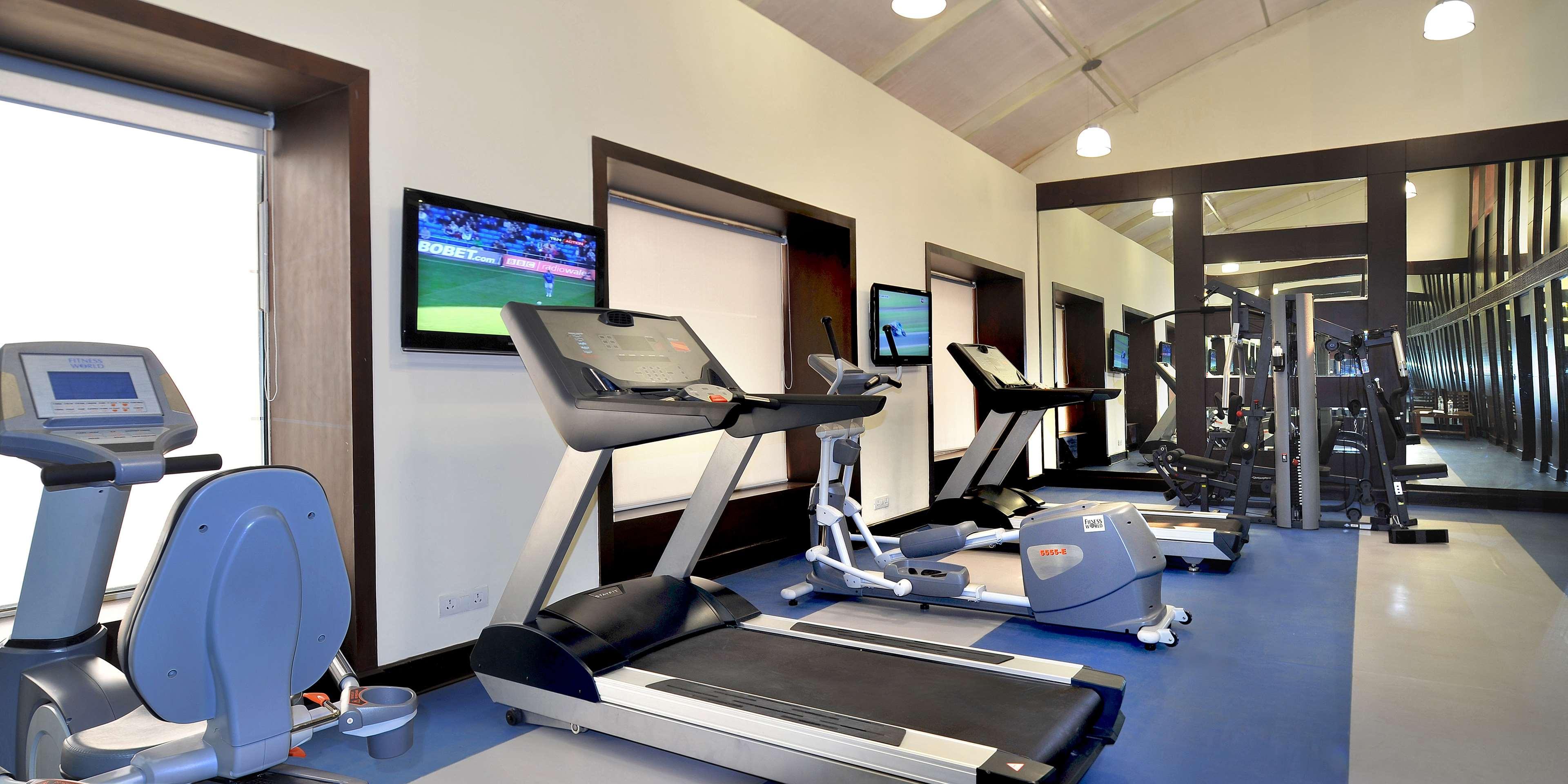 Hotel Country & By Radisson, Gurugram Sector 12