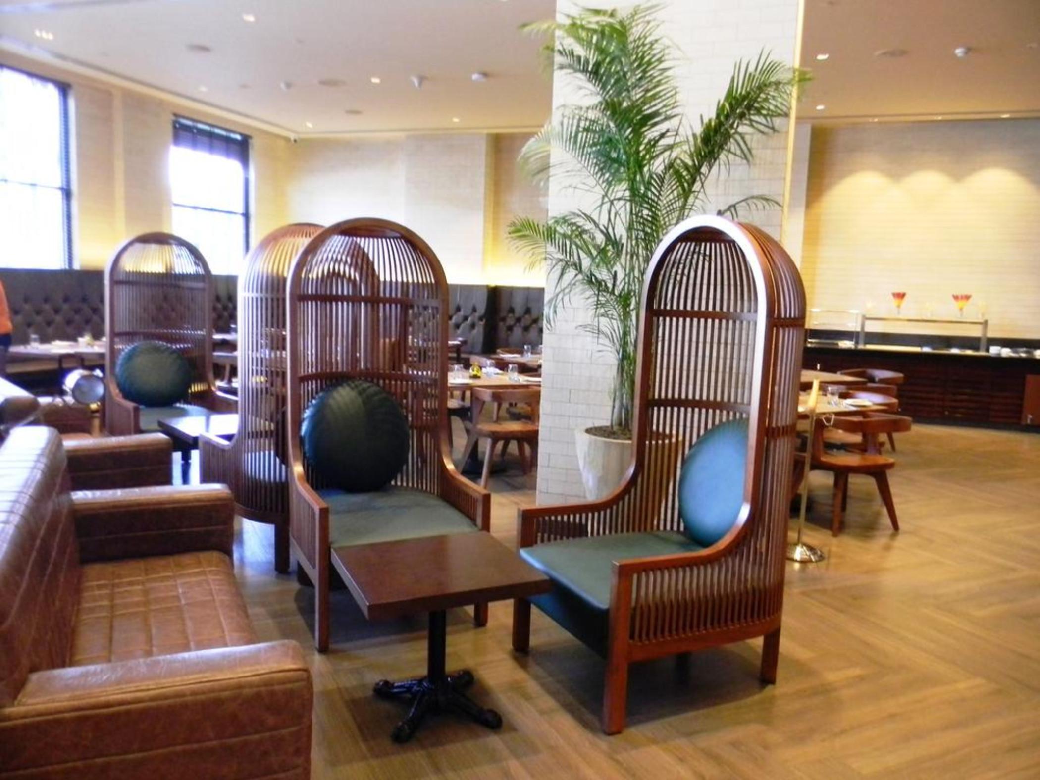Lemon Tree Premier Center Hotel