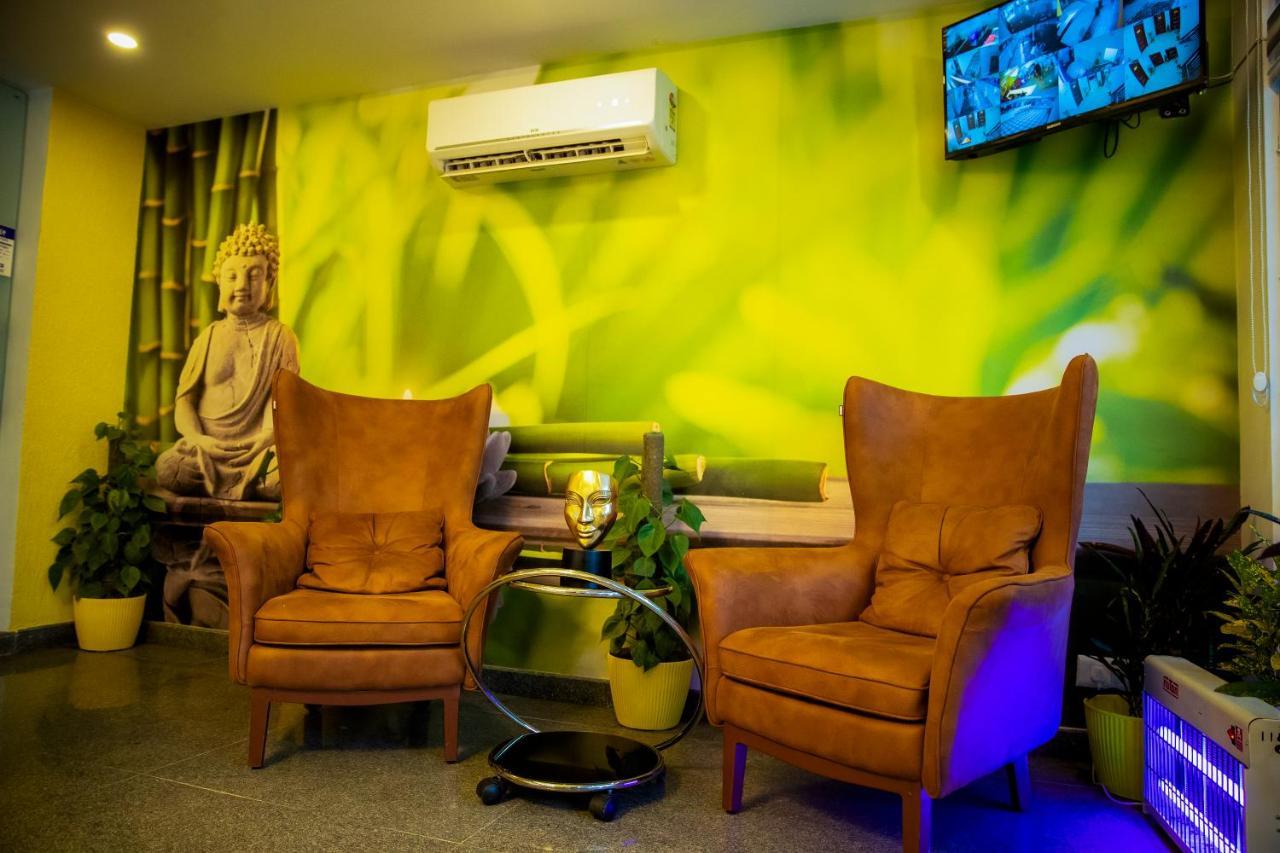 Lime Tree Luxury - Service Near Artemis Hospital ,gurgaon 3*