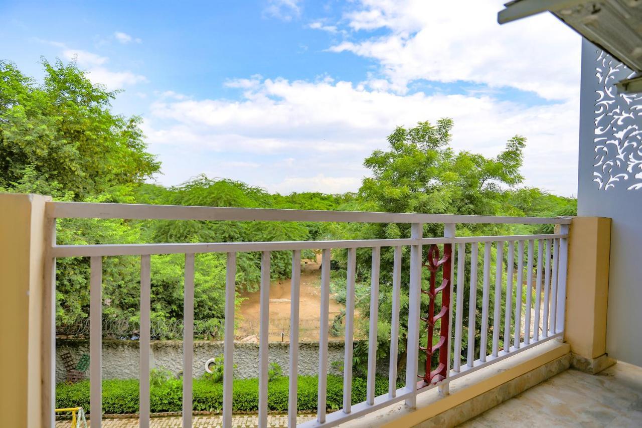 Fabhotel Aravali