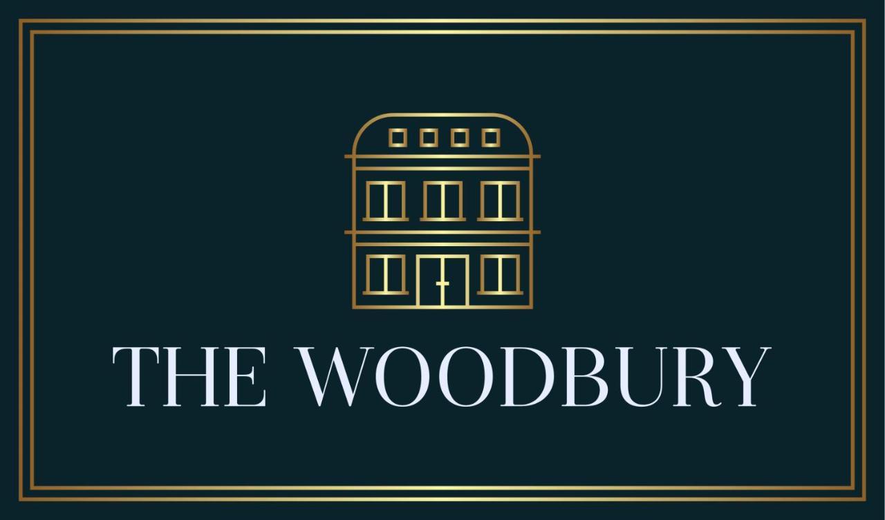 The Woodbury Hotel Gurgaon