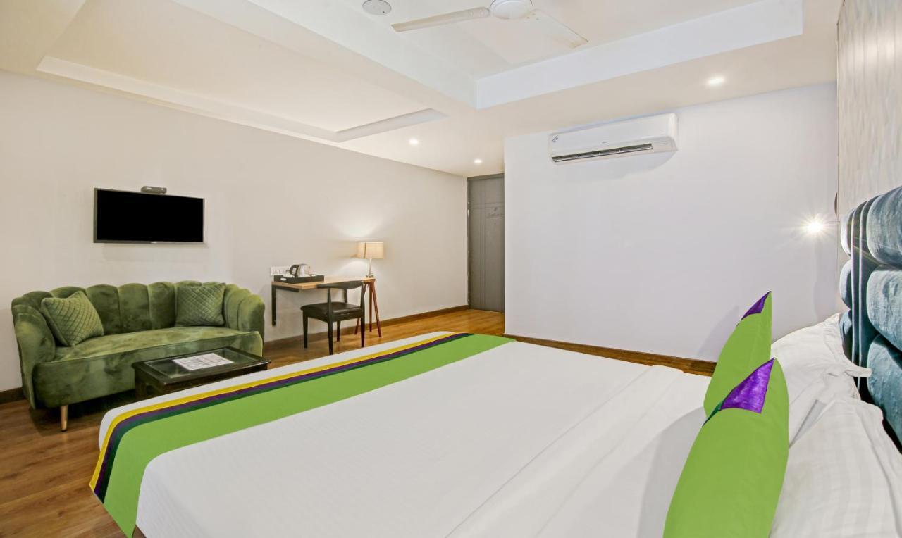 Treebo Ahinsa Residency Sohna Road Hotel 3*