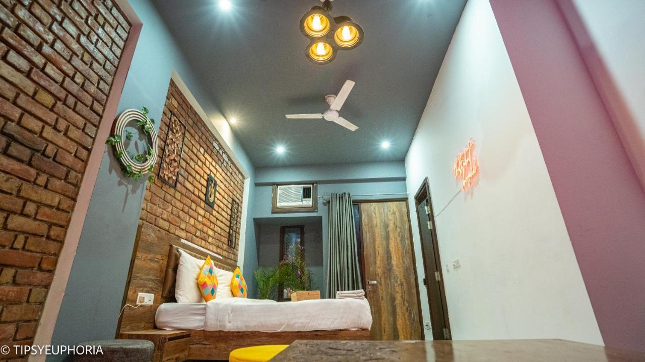 Tipsyeuphoria Bed & Breakfast