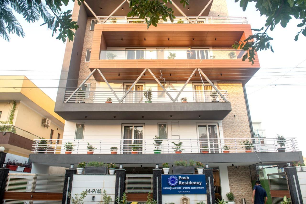 Posh Residency Huda City Center Gurgaon Hotel