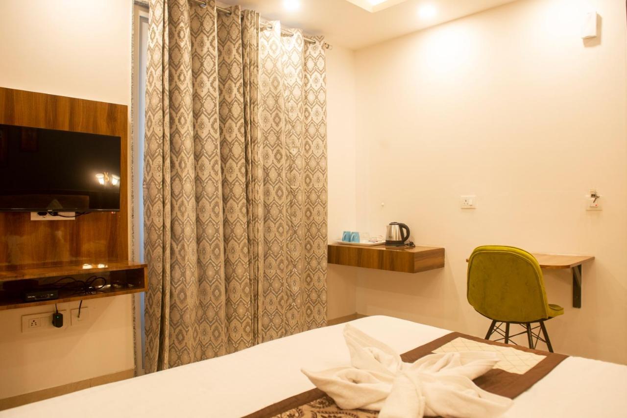 Posh Residency Huda City Center Gurgaon Gurgaon