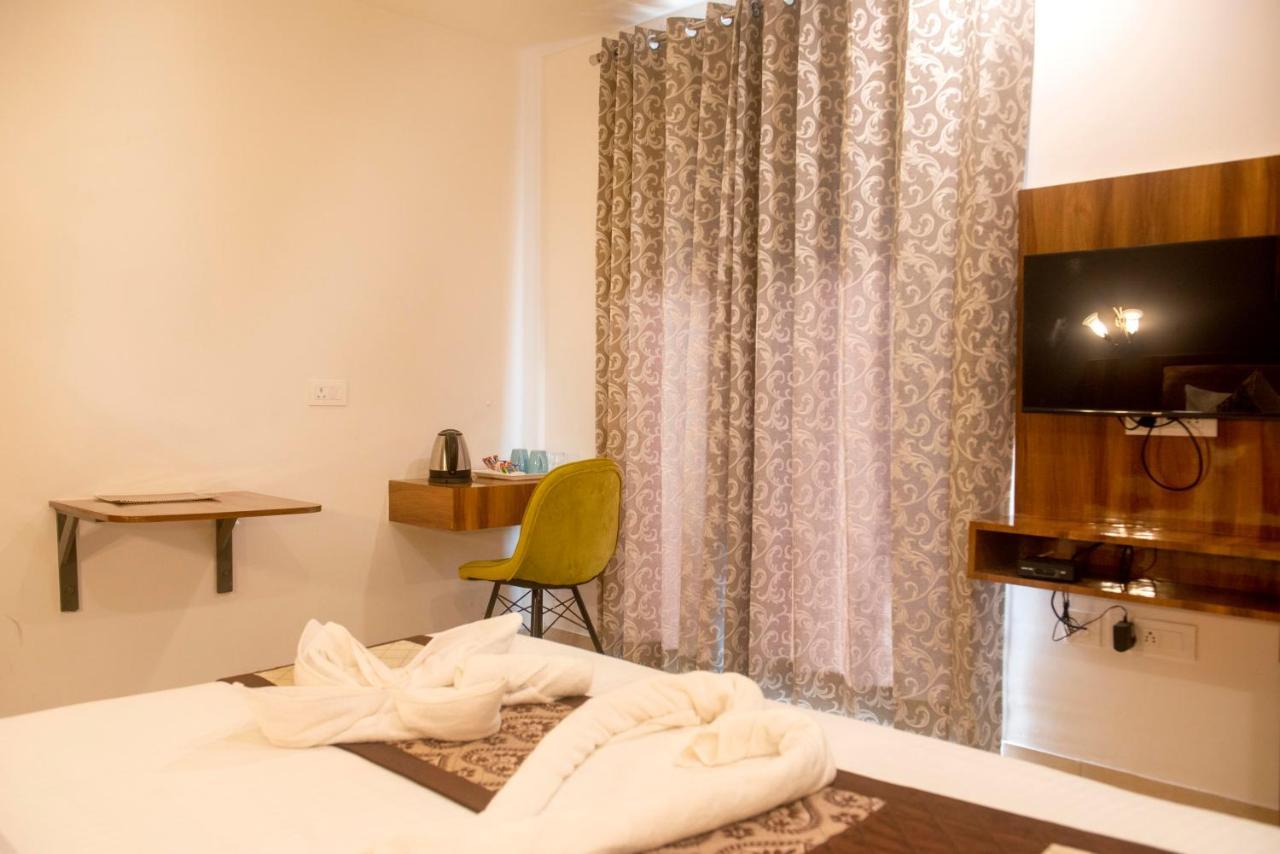 Posh Residency Huda City Center Gurgaon