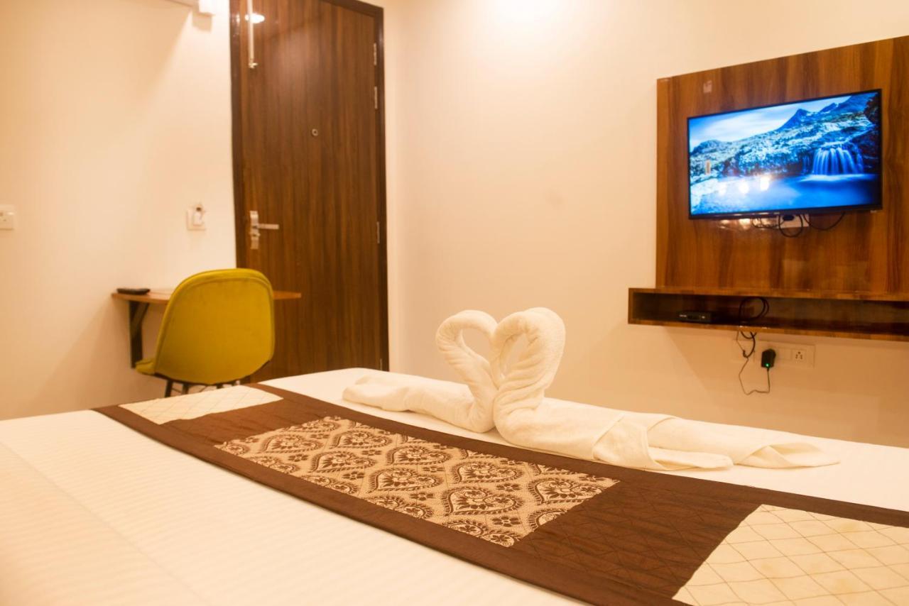 Posh Residency Huda City Center Gurgaon