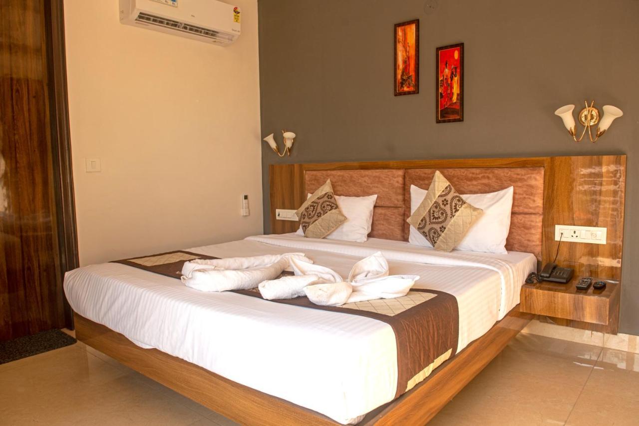 Posh Residency Huda City Center Gurgaon