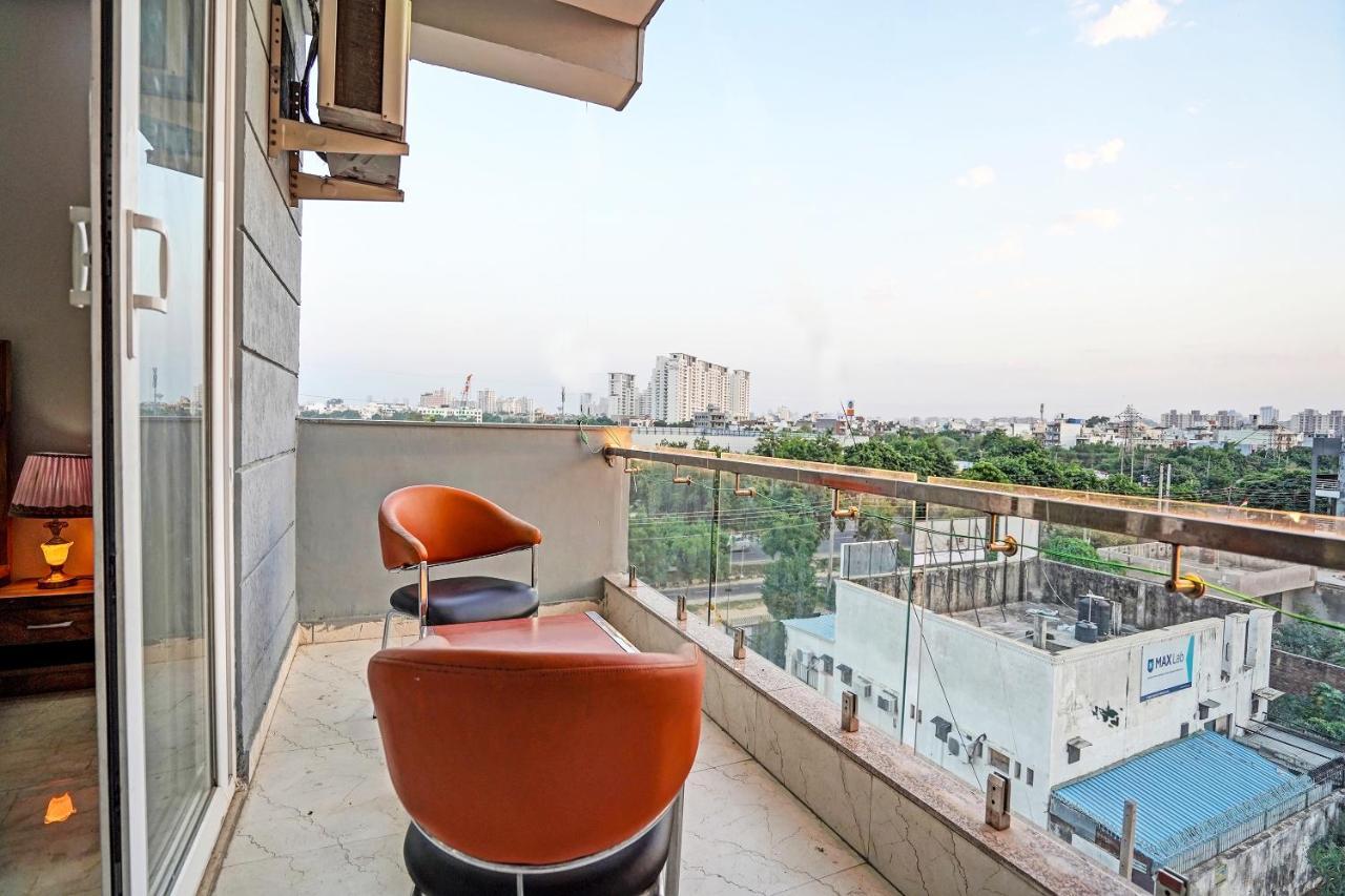 The Palm - Medicity Gurgaon