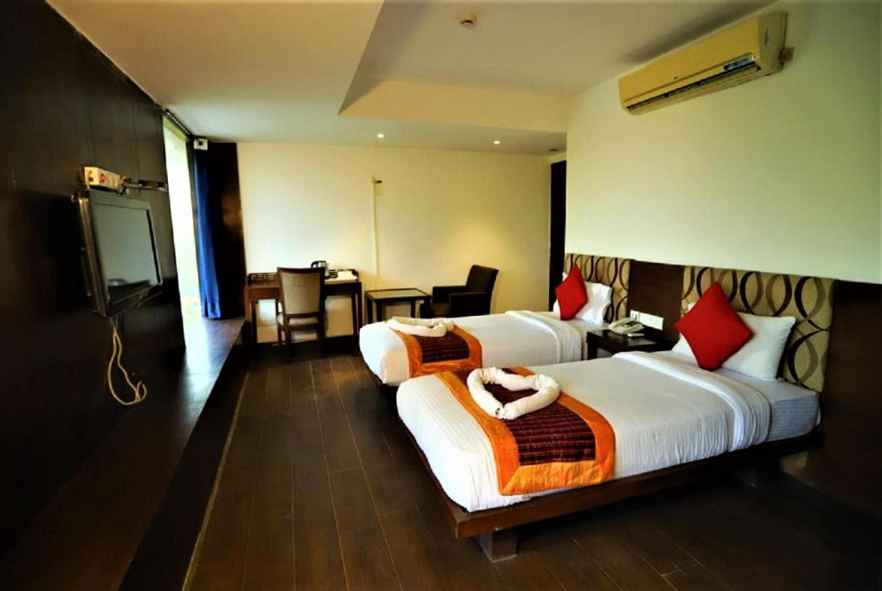 Arch International Hotel Kapas Hera