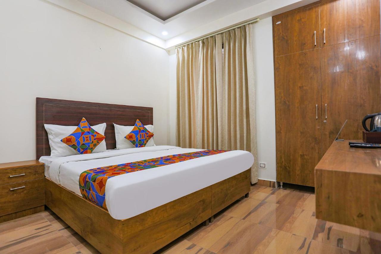 Hotel Fabhotel Vikings Gurgaon