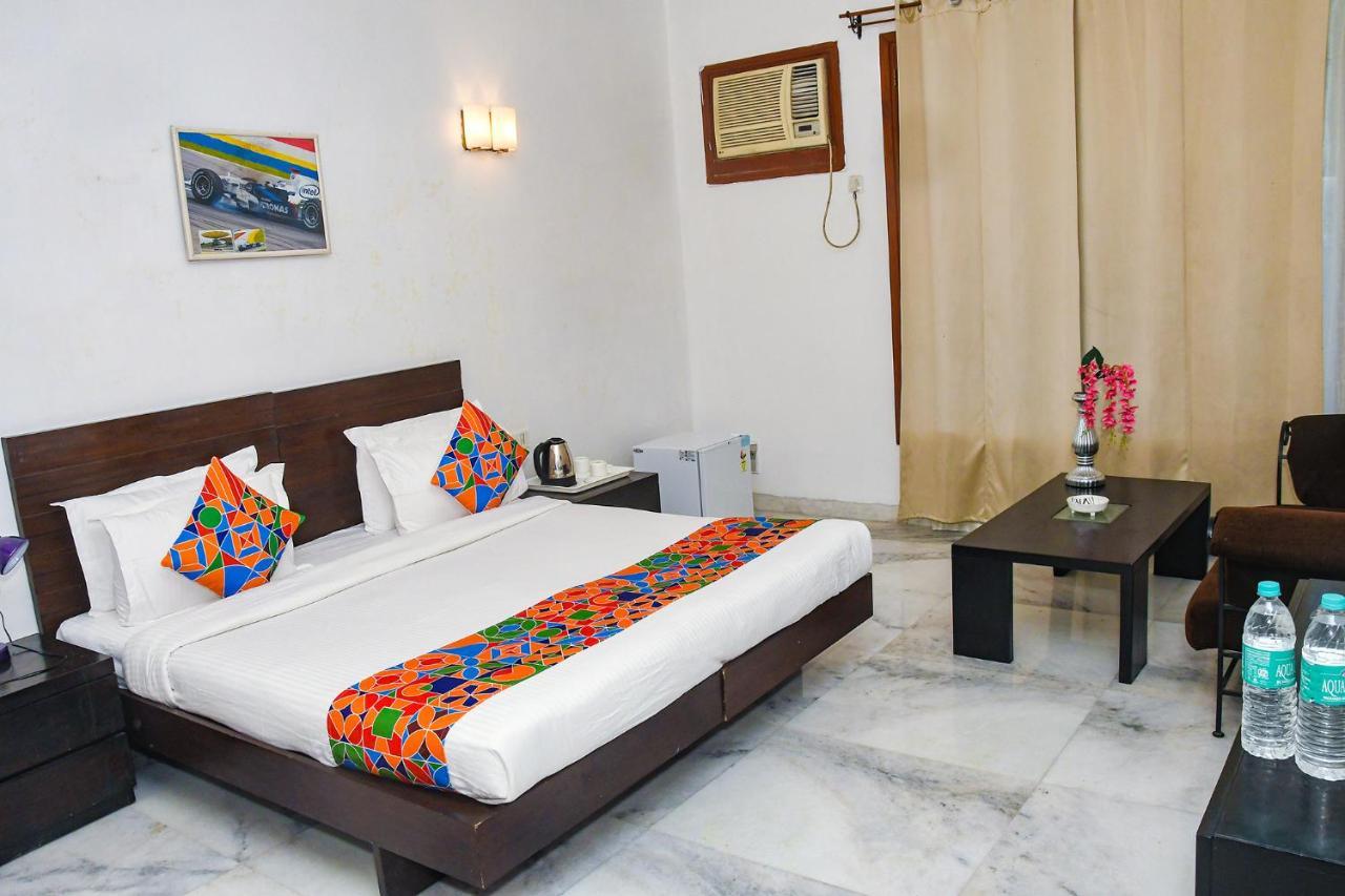 Fabhotel Premium Hotel