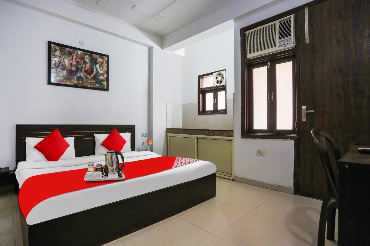 Capital O Ram Krishna Residency Near Artemis Hospital 3*