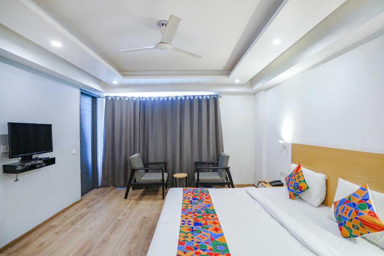 Fabhotel Arena Heritage Hotel Gurgaon
