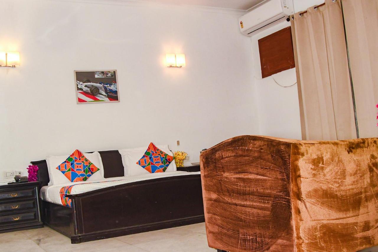Hotel Fabhotel Premium