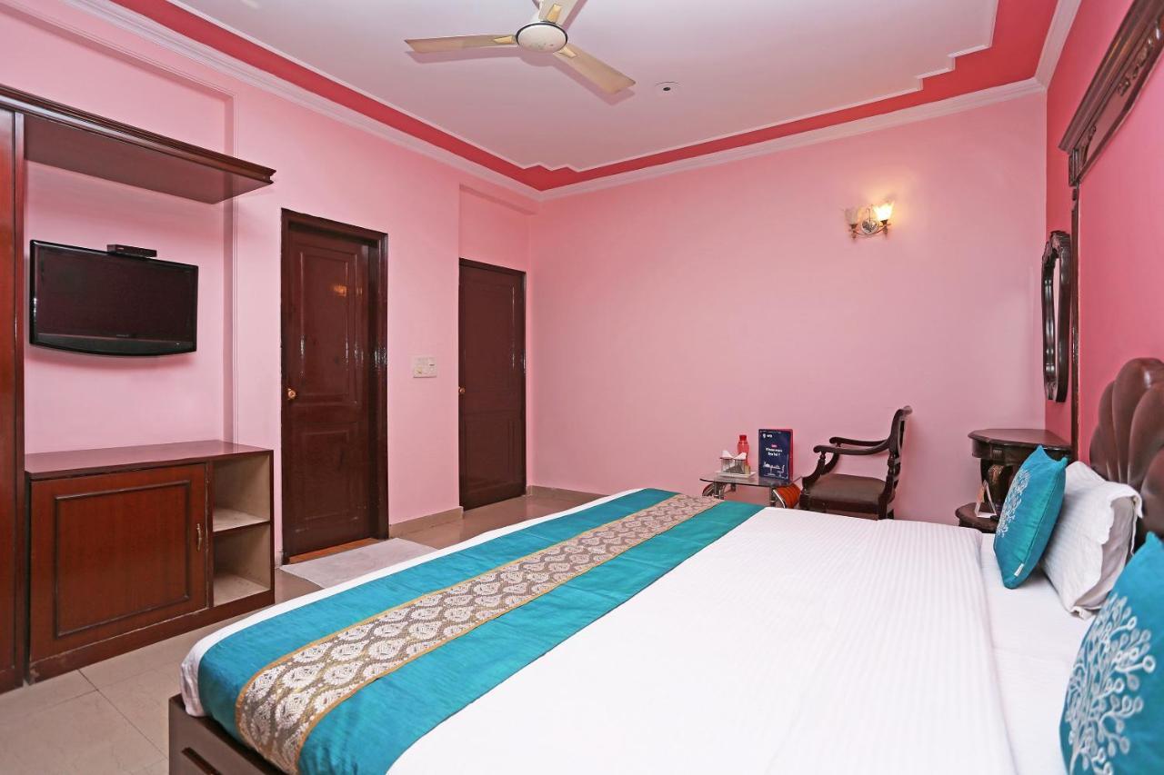 Oyo Near Mg Road Near Aravali Biodiversity Park Gurgaon