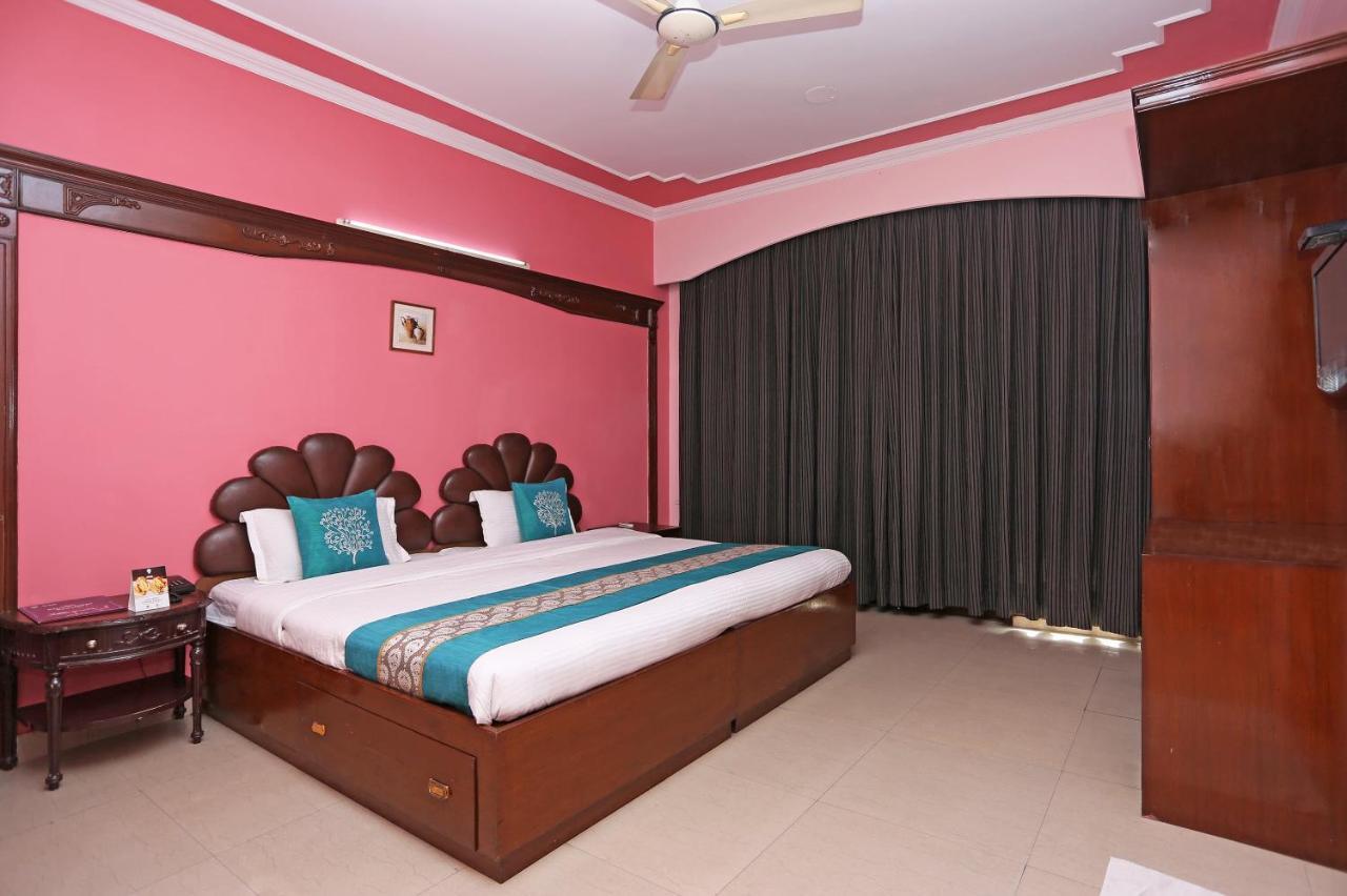 Oyo Near Mg Road Near Aravali Biodiversity Park Hotel 3*