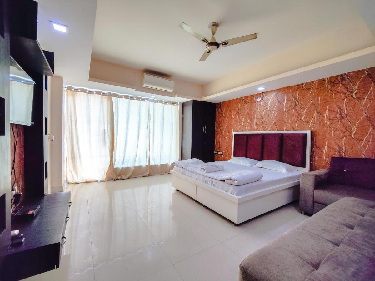 - Damas Gurgaon