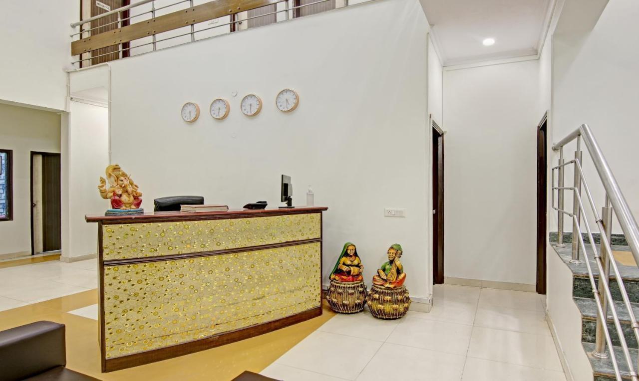 Treebo Trend Amexx Golf Course Road Hotel Gurgaon